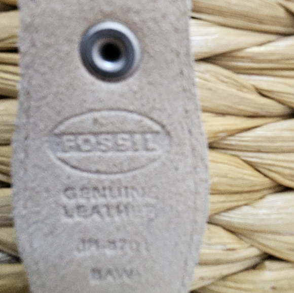 Fossil Watch Pink Leather Band With Rhinestones - Picture 7 of 9